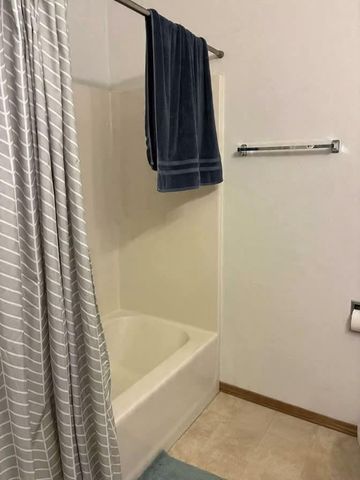 1774 CABINET MAKER COURT, Green Bay, WI 54303