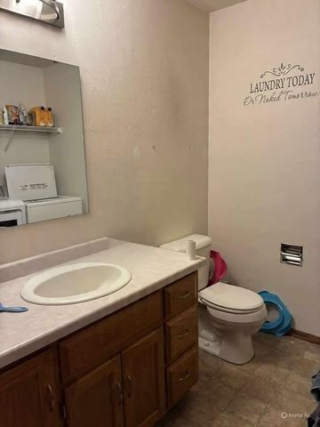 1774 CABINET MAKER COURT, Green Bay, WI 54303