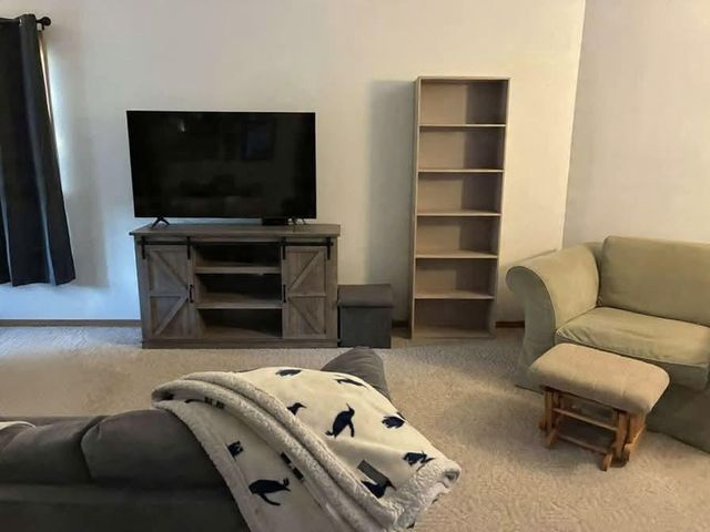 1774 CABINET MAKER COURT, Green Bay, WI 54303