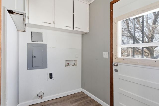 1335 W Elm Street, Springfield, MO 65806