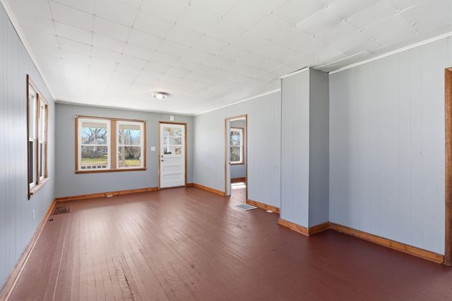 1335 W Elm Street, Springfield, MO 65806