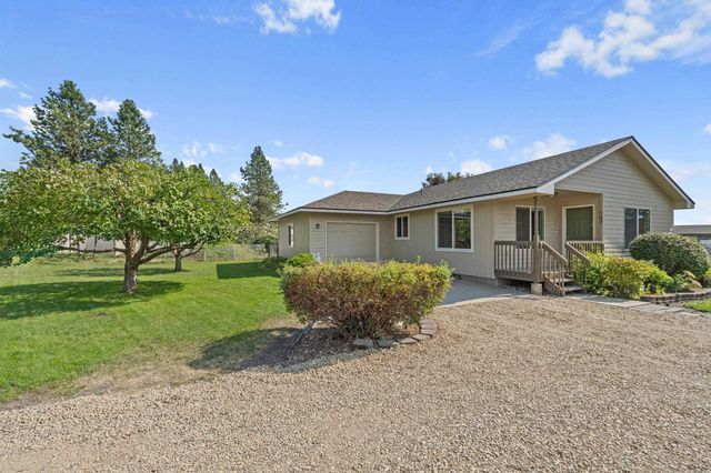 703 S Victoria Ct, Chewelah, WA 99109