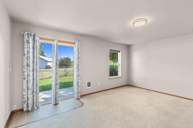 703 S Victoria Ct, Chewelah, WA 99109
