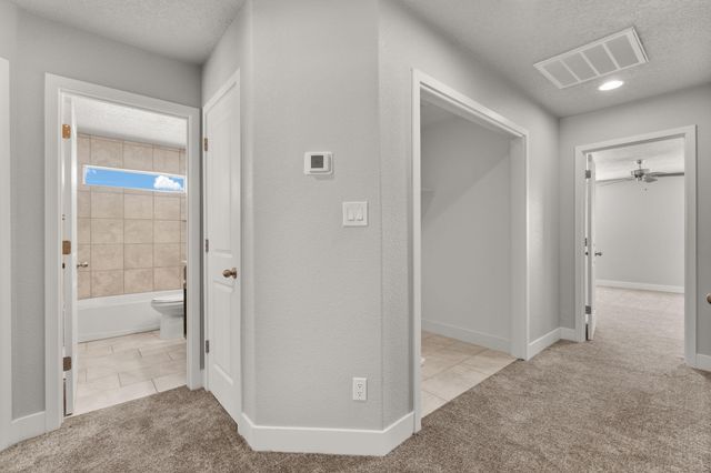 1899 S Sunrise Lane SE, Rio Rancho, NM 87124