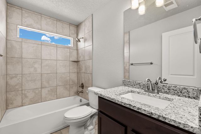 1899 S Sunrise Lane SE, Rio Rancho, NM 87124