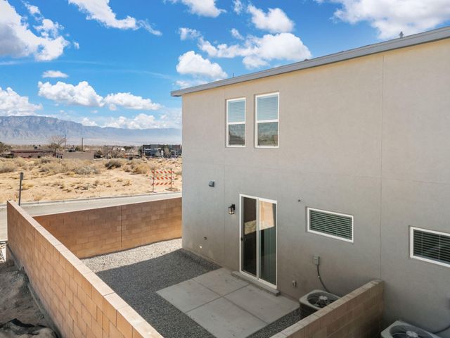 1899 S Sunrise Lane SE, Rio Rancho, NM 87124