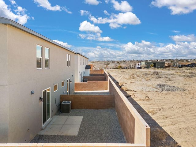 1899 S Sunrise Lane SE, Rio Rancho, NM 87124