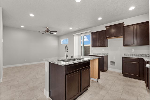1899 S Sunrise Lane SE, Rio Rancho, NM 87124