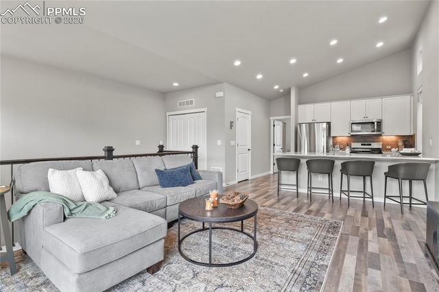 1344 Sunshine Valley Way, Colorado Springs, CO 80921