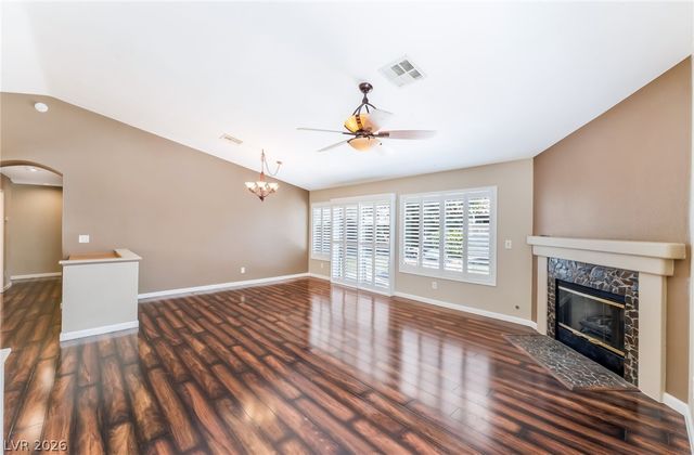 1811 Night Shadow Avenue, North Las Vegas, NV 89031