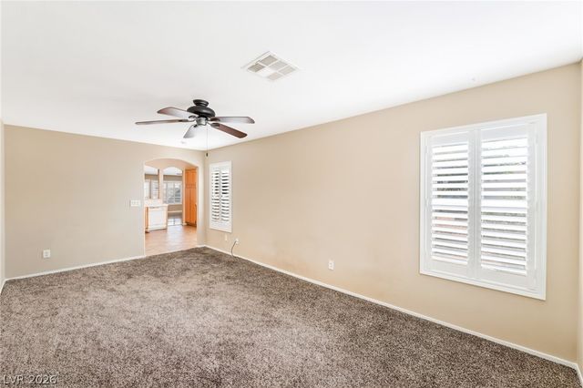 1811 Night Shadow Avenue, North Las Vegas, NV 89031
