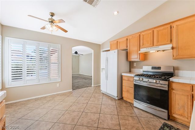 1811 Night Shadow Avenue, North Las Vegas, NV 89031