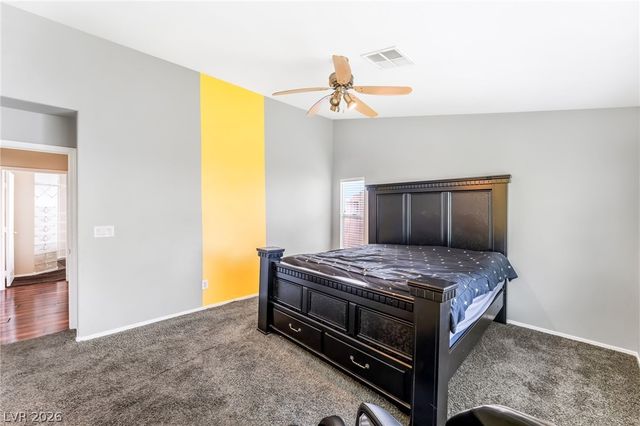 1811 Night Shadow Avenue, North Las Vegas, NV 89031