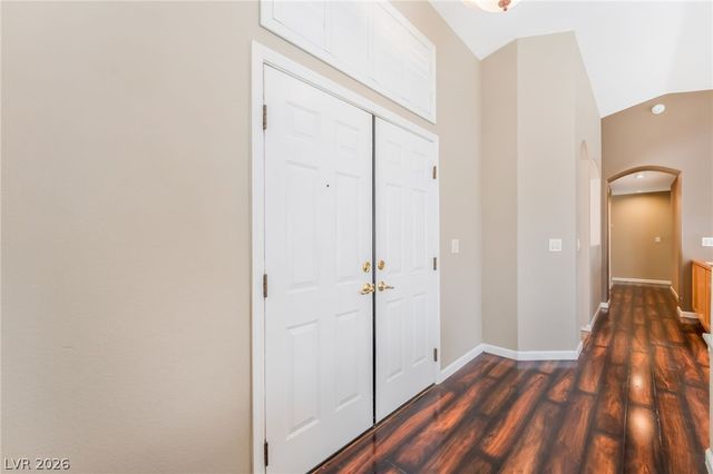1811 Night Shadow Avenue, North Las Vegas, NV 89031