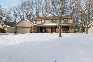 8374 Lasalle Court, Grosse Ile Township, MI 48138
