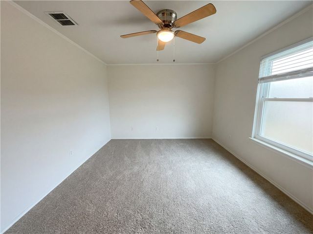 3201 Keltic Dr, Corpus Christi, TX 78414