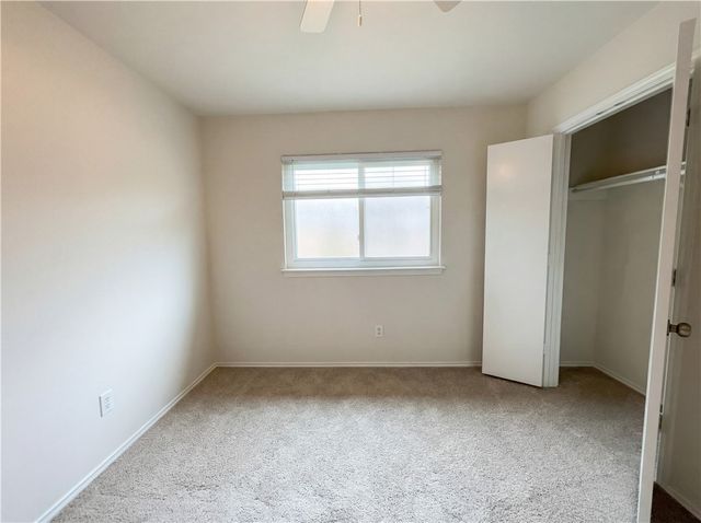 3201 Keltic Dr, Corpus Christi, TX 78414