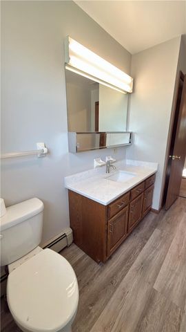 1145 7th Street 2nd Floor, North Catasauqua Bor, PA 18032