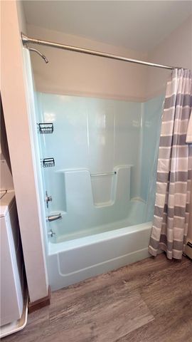 1145 7th Street 2nd Floor, North Catasauqua Bor, PA 18032