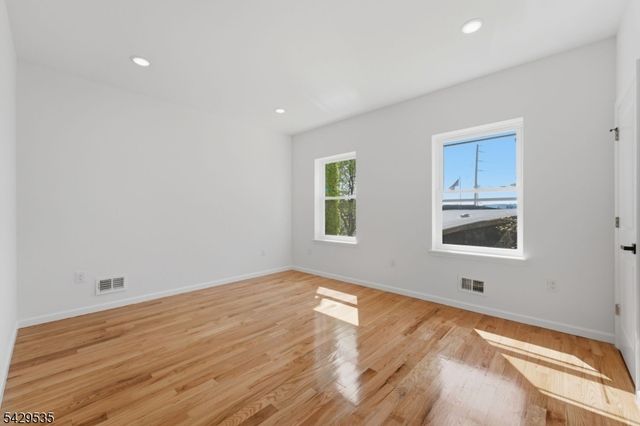 68 Sherman Ave, Newark City, NJ 07114