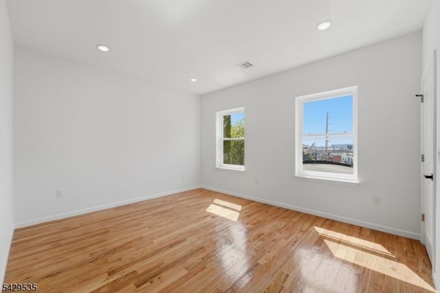 68 Sherman Ave, Newark City, NJ 07114