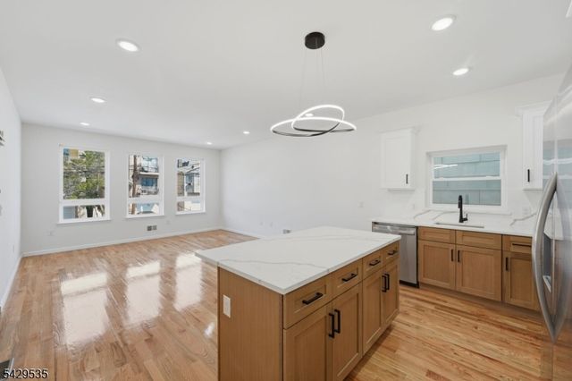 68 Sherman Ave, Newark City, NJ 07114