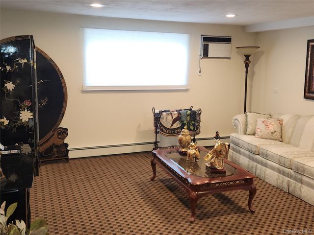 4038 Meadow Lane, Seaford, NY 11783