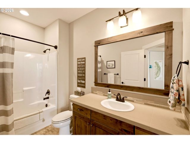 1614 Nw 23RD Ave, Battle Ground, WA 98604