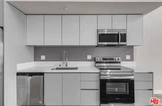 825 S Coronado Street 602, Los Angeles, CA 90057