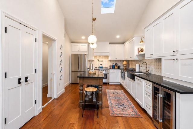 815 W KENTUCKY AVENUE, Tampa, FL 33603