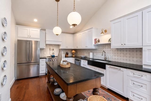 815 W KENTUCKY AVENUE, Tampa, FL 33603