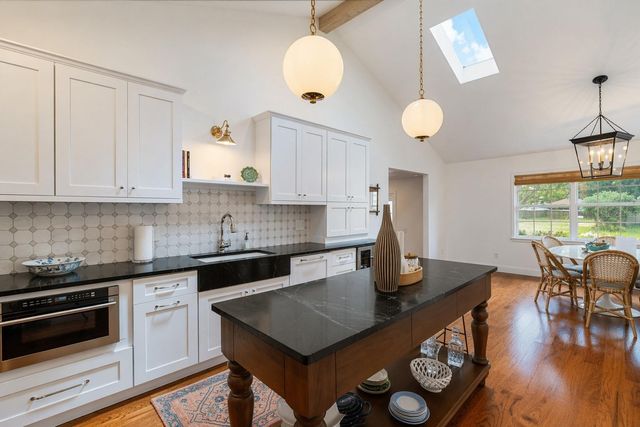 815 W KENTUCKY AVENUE, Tampa, FL 33603