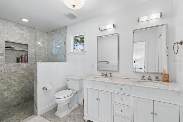 815 W KENTUCKY AVENUE, Tampa, FL 33603