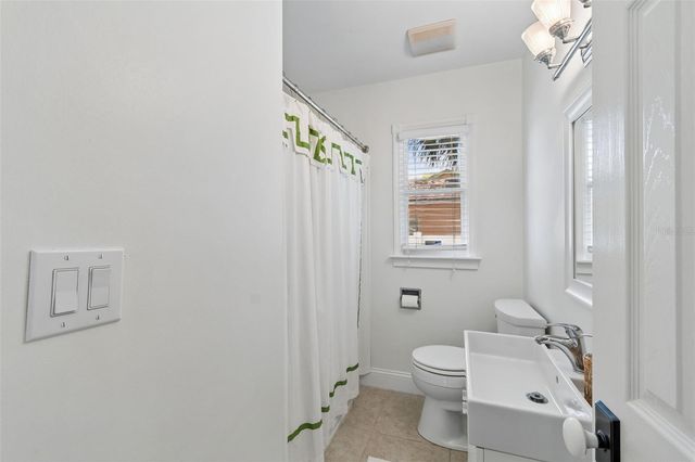 815 W KENTUCKY AVENUE, Tampa, FL 33603