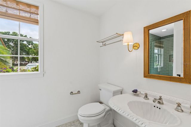 815 W KENTUCKY AVENUE, Tampa, FL 33603