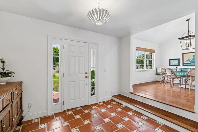 815 W KENTUCKY AVENUE, Tampa, FL 33603