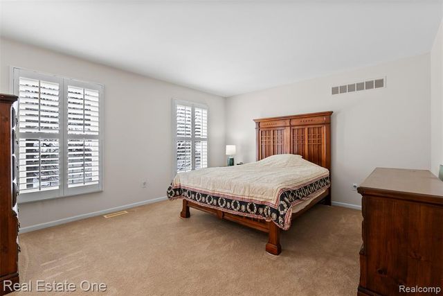 2409 Wildbrook Run, Bloomfield Hills, MI 48304