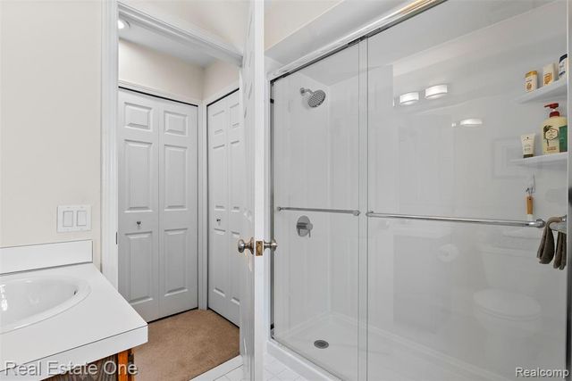 2409 Wildbrook Run, Bloomfield Hills, MI 48304