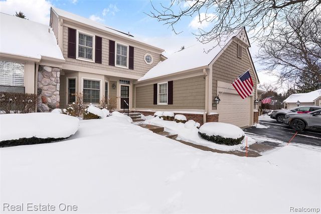 2409 Wildbrook Run, Bloomfield Hills, MI 48304