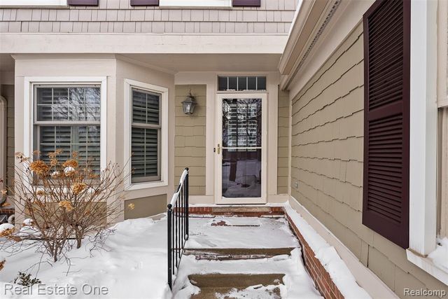 2409 Wildbrook Run, Bloomfield Hills, MI 48304