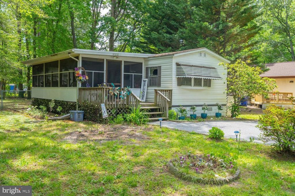 37202 CAROLINA DR, Frankford, DE 19945