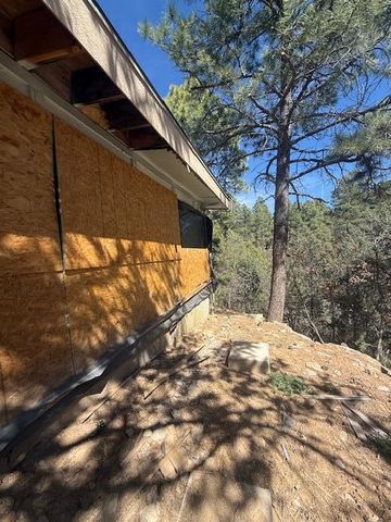 23 SKYLAND Boulevard, Tijeras, NM 87059