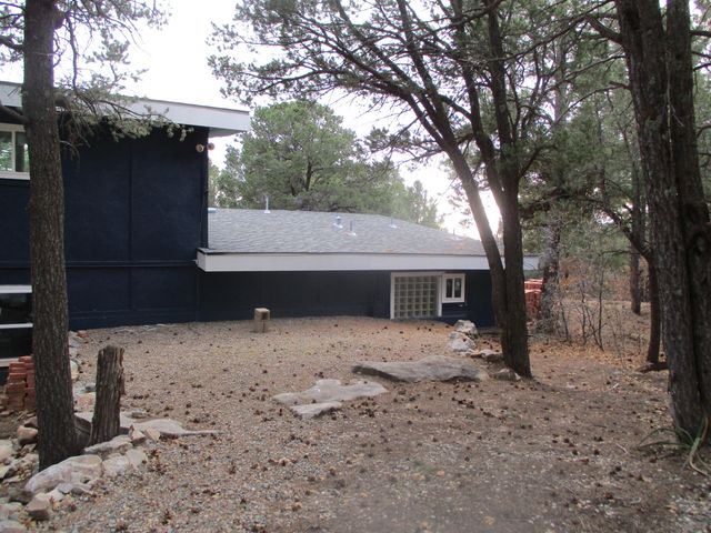 23 SKYLAND Boulevard, Tijeras, NM 87059