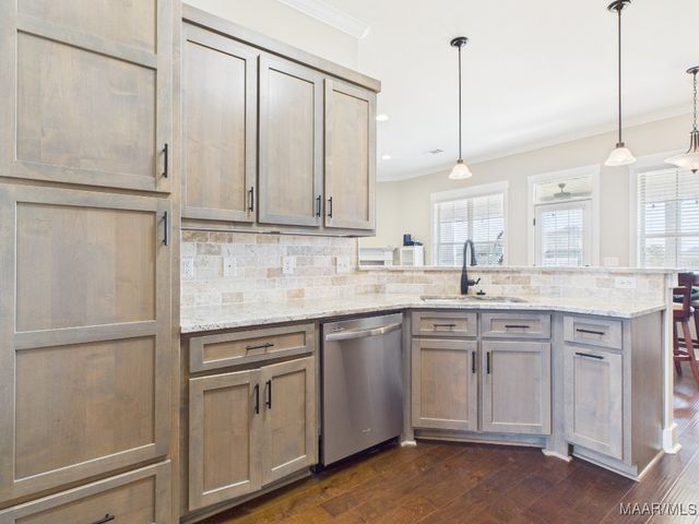 72 Tallahatchie Drive, Wetumpka, AL 36093