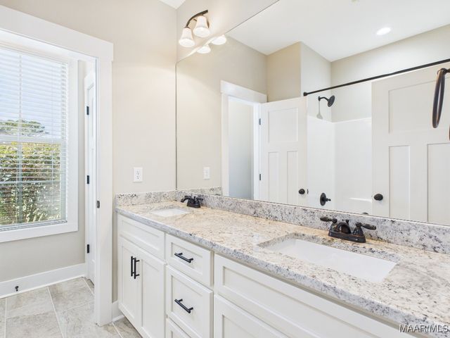 72 Tallahatchie Drive, Wetumpka, AL 36093