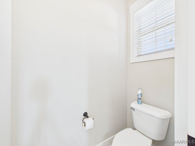 72 Tallahatchie Drive, Wetumpka, AL 36093