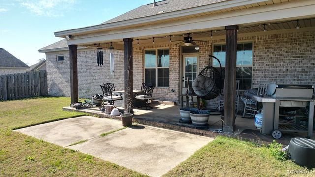 72 Tallahatchie Drive, Wetumpka, AL 36093