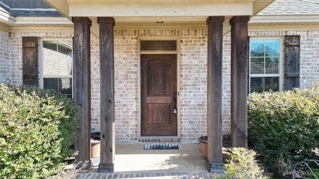 72 Tallahatchie Drive, Wetumpka, AL 36093