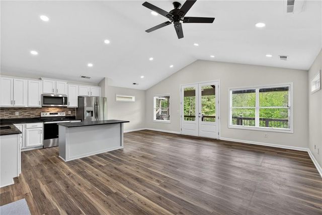 193 Lakeside Drive, Waleska, GA 30183