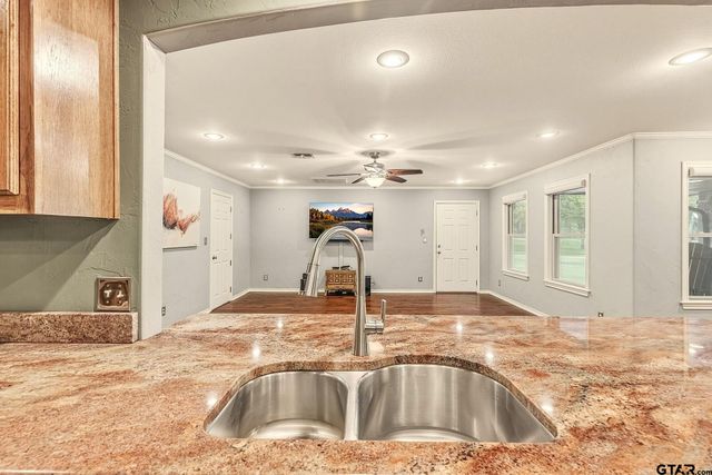 285 PR 5885, Yantis, TX 75497